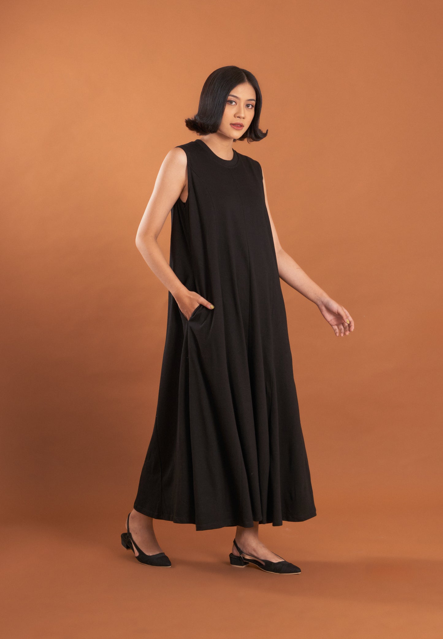 NONA Clio Godet Dress Black